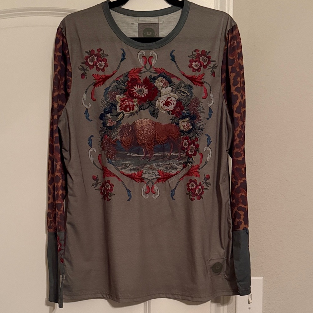 Double D Ranch Green Floral and Animal Print Long Sleeve Tee